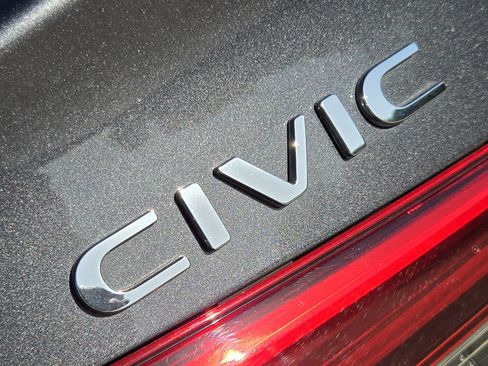 Used 2024 Honda Civic LX image 31