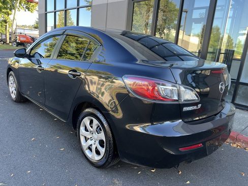 Used 2013 MAZDA MAZDA3 i Sport FWD image 6