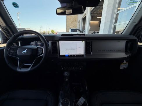 New 2026 Ford Bronco Outer Banks image 61