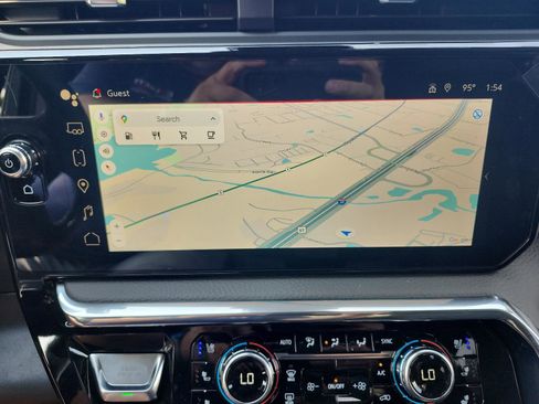 New 2026 GMC Sierra 2500 Denali w/ Denali Reserve Package image 16