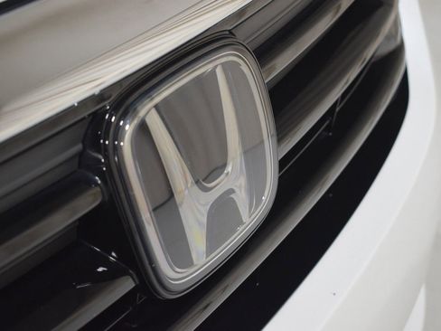 Used 2021 Honda Odyssey Touring image 4