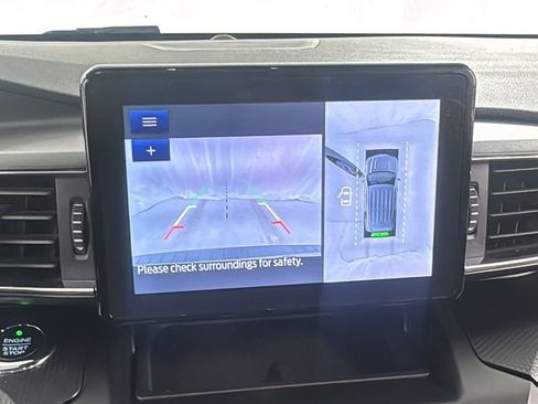 Used 2020 Ford Explorer ST w/ ST Street Pack image 28