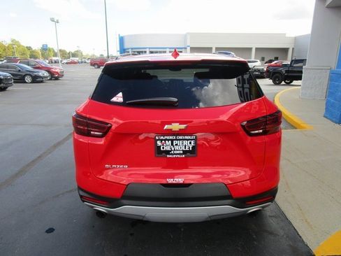 Certified 2023 Chevrolet Blazer LT w/ Convenience Package image 4