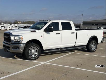 Used 2024 RAM 2500 Tradesman w/ Chrome Appearance Group