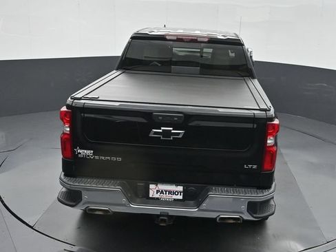 Used 2023 Chevrolet Silverado 1500 LTZ w/ LTZ Premium Package AWD/4WD image 39