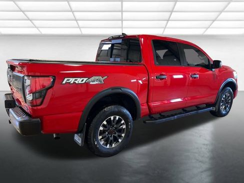 Used 2023 Nissan Titan PRO-4X w/ Pro-4x Convenience Package image 5