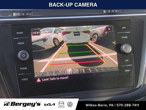 Certified 2024 Volkswagen Tiguan SE R-Line AWD/4WD image 19