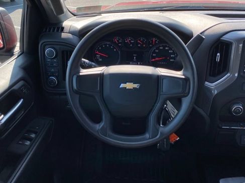 Used 2022 Chevrolet Silverado 1500 W/T AWD/4WD image 29