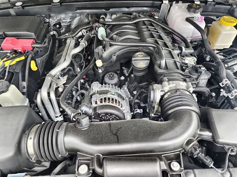 New 2026 Jeep Gladiator Sport AWD/4WD image 34
