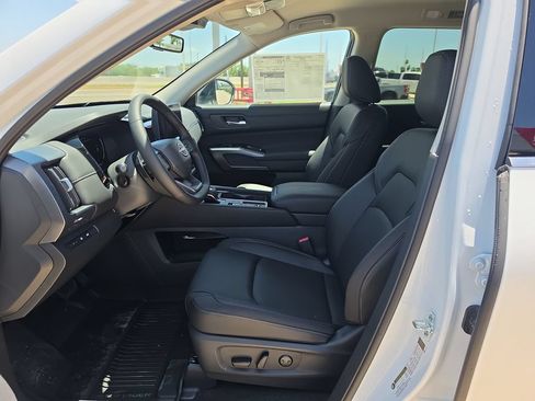New 2026 Nissan Pathfinder SL FWD image 24