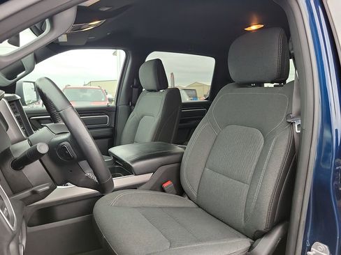 Used 2020 RAM 1500 Big Horn AWD/4WD image 11