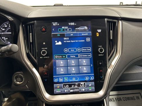 Used 2025 Subaru Outback Premium AWD/4WD image 27