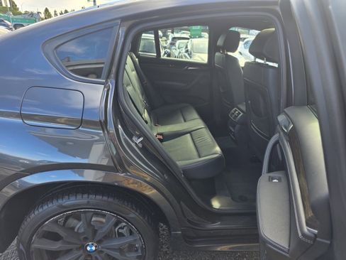 Used 2016 BMW X4 M40i image 16
