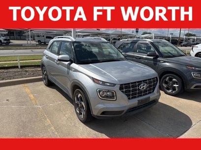 Used 2025 Hyundai Venue SEL