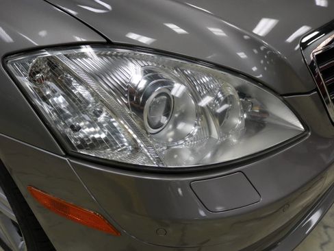 Used 2009 Mercedes-Benz S 550 image 54
