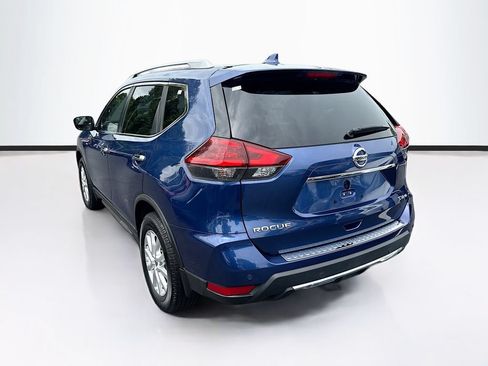 Used 2020 Nissan Rogue SV AWD/4WD image 6