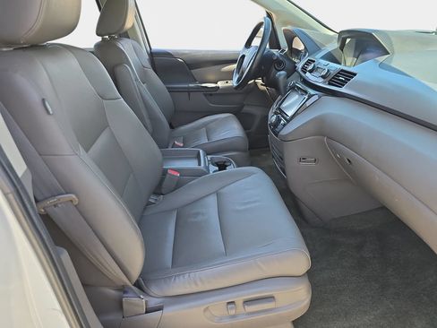 Used 2017 Honda Odyssey Touring image 12