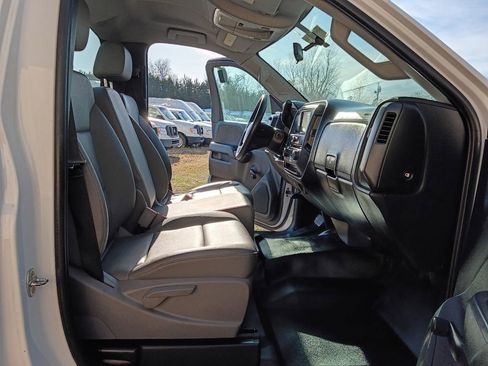 Used 2018 Chevrolet Silverado 3500 W/T image 16