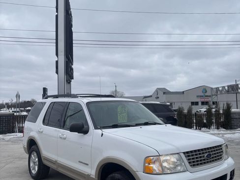 Used 2005 Ford Explorer Eddie Bauer image 1