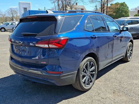 Used 2022 Chevrolet Equinox RS w/ RS Leather Package image 9