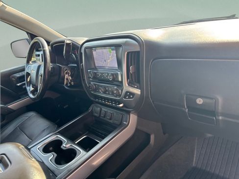 Used 2017 Chevrolet Silverado 1500 LTZ Z71 w/ LTZ Plus Package AWD/4WD image 27