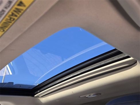 Used 2023 Subaru Outback Limited image 16