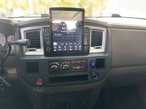 Used 2006 Dodge Ram 3500 Truck SLT RWD image 19