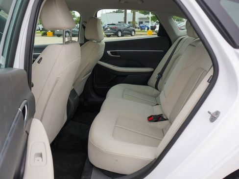 Used 2025 Hyundai Sonata SEL FWD image 9