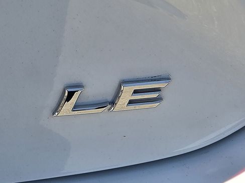 Used 2026 Toyota Camry LE FWD image 11