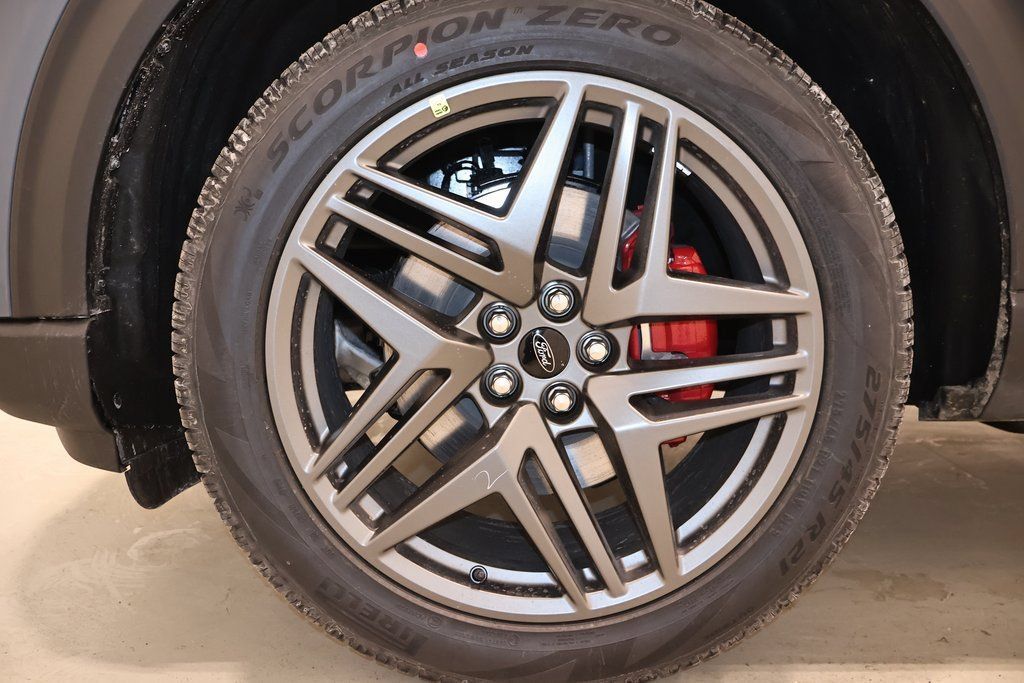 New 2026 Ford Explorer ST-Line w/ ST-Line Street Pack AWD/4WD image 39