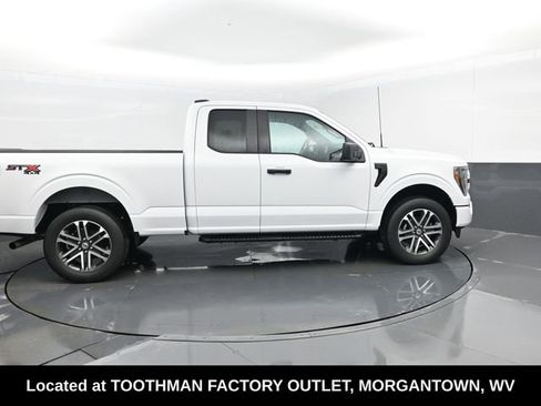 Used 2023 Ford F150 XL image 4