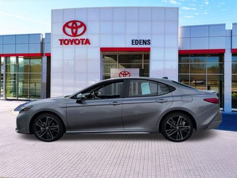 Used 2026 Toyota Camry XSE AWD/4WD image 6