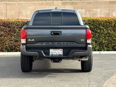 Used 2023 Toyota Tacoma SR AWD/4WD image 5