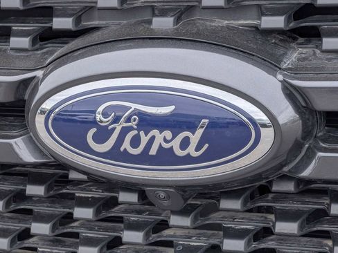 Certified 2025 Ford Ranger Lariat w/ Advanced Towing Package image 11