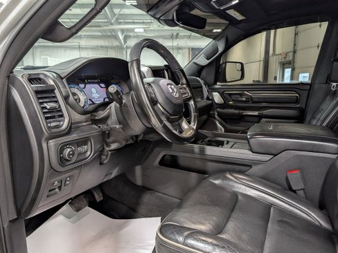 Used 2021 RAM 1500 Limited w/ Night Edition image 15