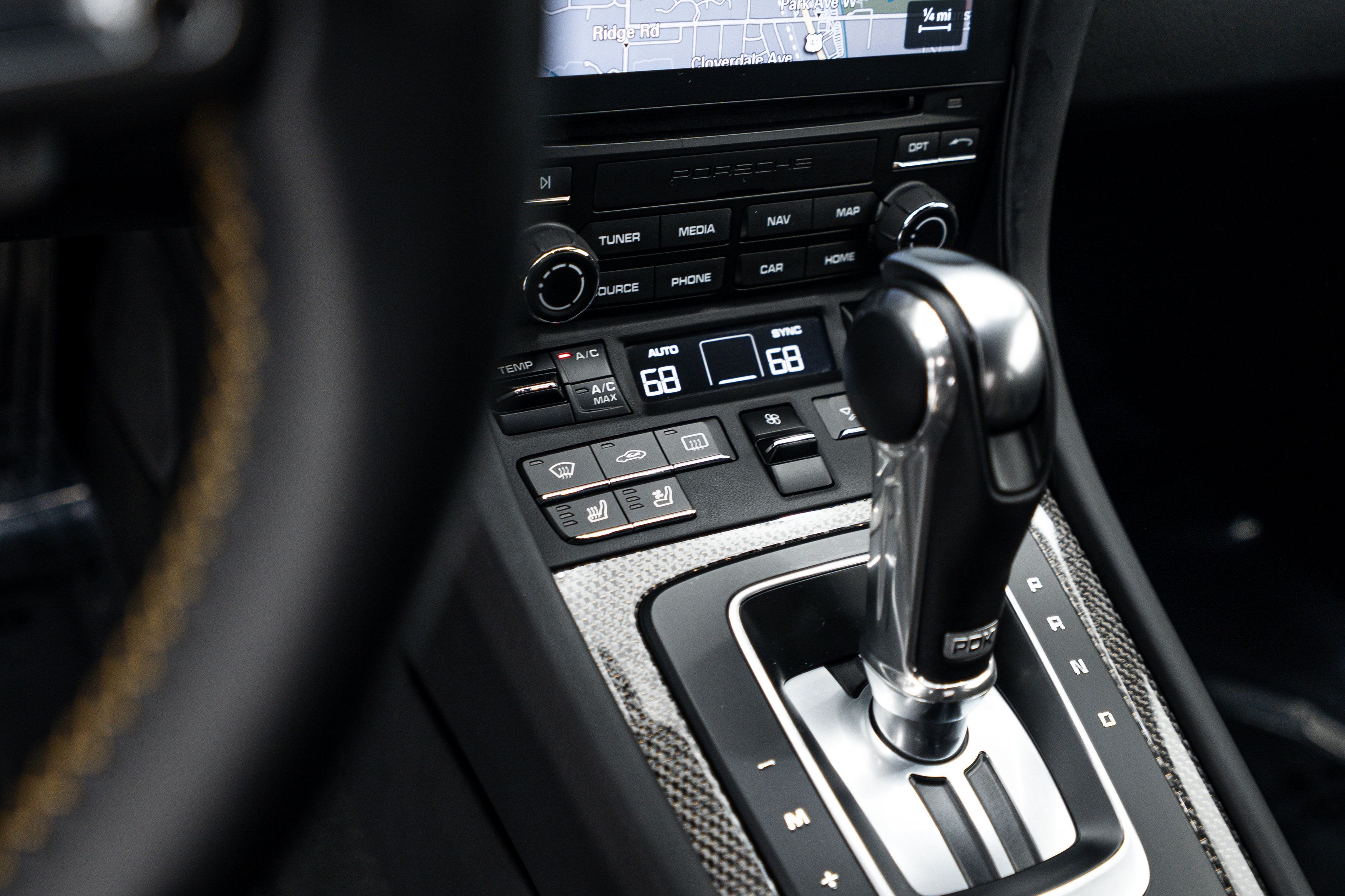 Certified 2018 Porsche 911 Turbo S AWD/4WD image 22