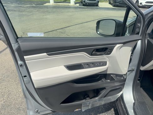New 2026 Honda Odyssey EX-L image 12