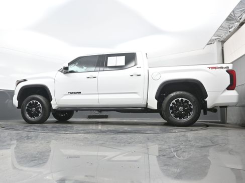 Used 2022 Toyota Tundra SR5 w/ TRD Off-Road Premium Package image 29