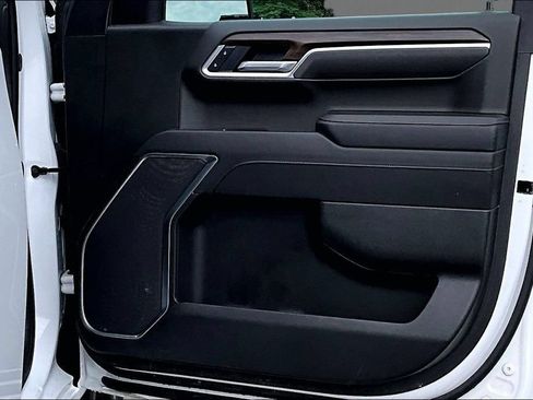 Certified 2025 GMC Sierra 2500 SLT w/ SLT Premium Package AWD/4WD image 20