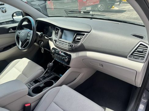Used 2018 Hyundai Tucson SEL AWD/4WD image 18