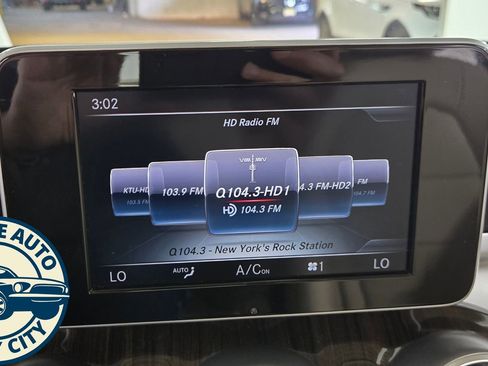 Used 2017 Mercedes-Benz C 300 4MATIC Sedan w/ Premium 1 Package image 13