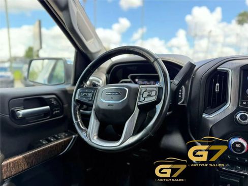 Used 2019 GMC Sierra 1500 Denali w/ Denali Ultimate Package AWD/4WD image 18