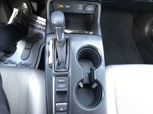 Certified 2023 Honda Civic LX image 21