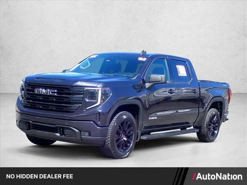 Used 2022 GMC Sierra 1500 Elevation w/ LPO, Elevation Black Package AWD/4WD image 1