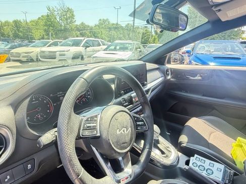Used 2023 Kia Forte GT-Line FWD image 15