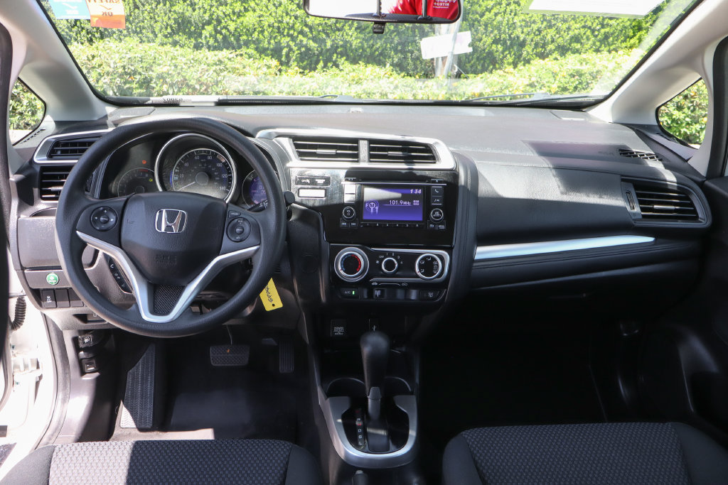 Used 2019 Honda Fit LX image 26