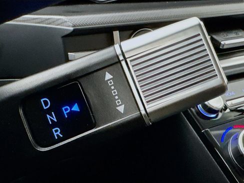 New 2026 Hyundai Santa Fe SE FWD image 16