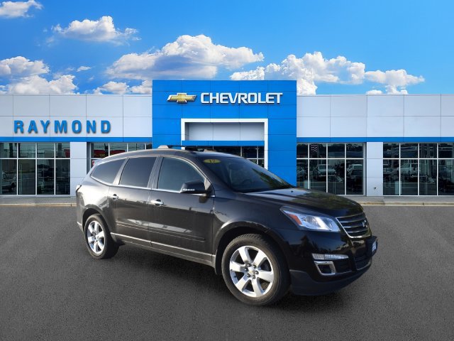 Used 2017 Chevrolet Traverse LT w/ Style and Technology Package FWD image 1