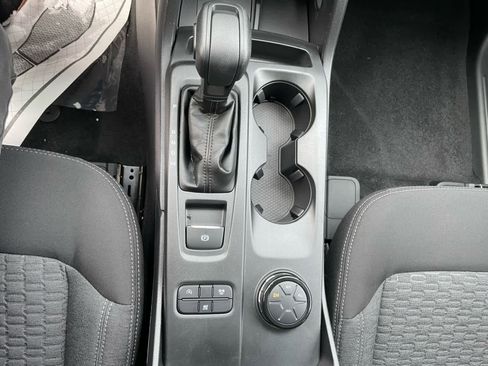 Used 2025 Ford Ranger XL image 24