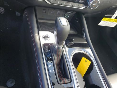 New 2025 Nissan Altima 2.5 SR w/ SR Premium Package image 15